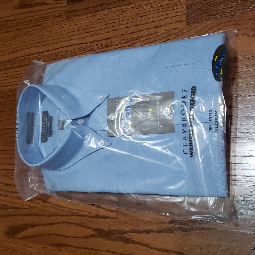 NWT Men's wrinkle free dress shirt